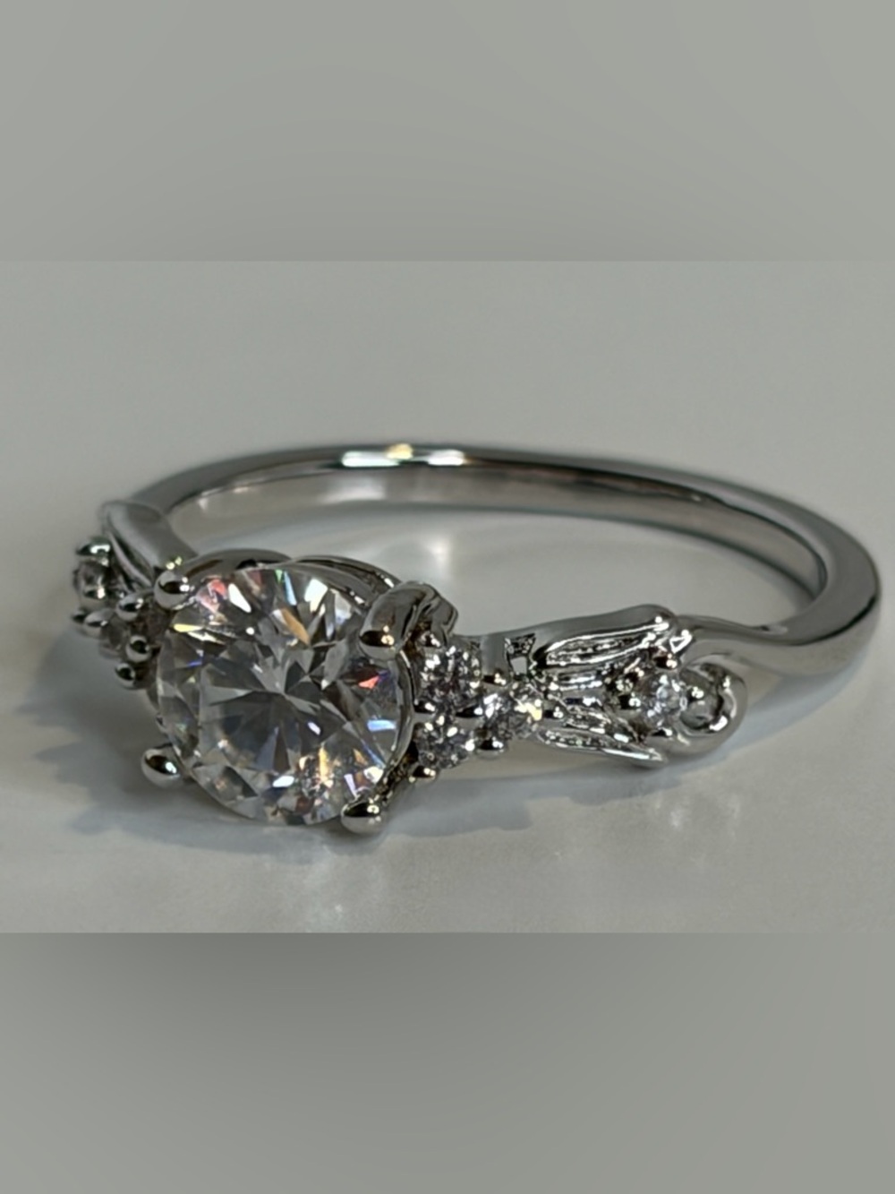 Moissanite Ring Size: 7 - Picture 3 of 17
